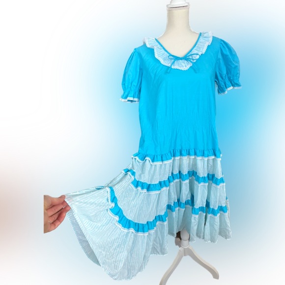 Handmade ruffle lace tiered one if a kind love shack like dress - Picture 2 of 6